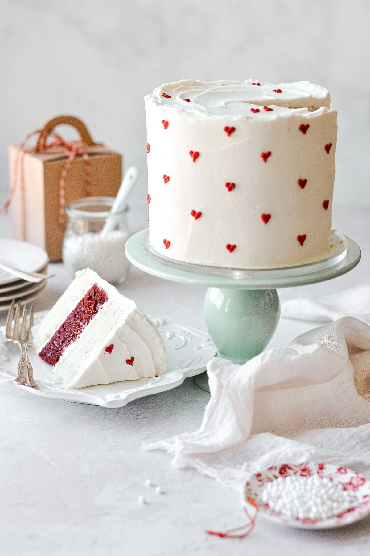 How to Make a Toadstool Birthday Cake - Party Ideas | Party Printables Blog
