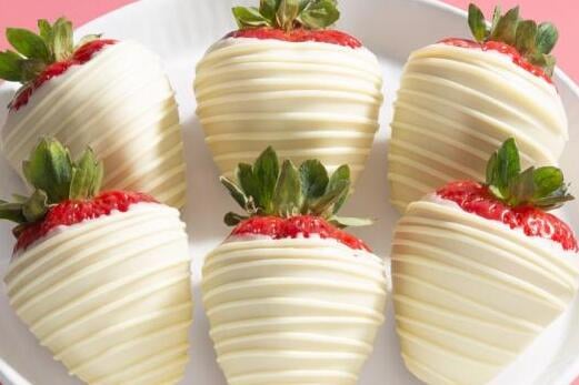 white dipped strawberry